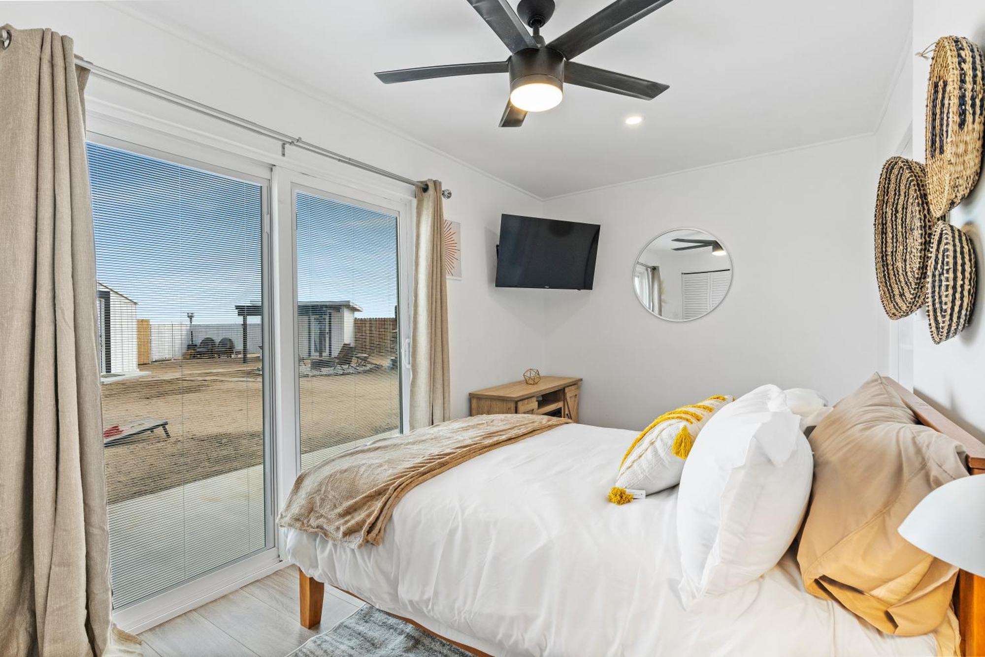 Private Jt Cabin - Ev L2 Station, Hammocks, Fire Pit, Bbq, Bocce Ball, Cornhole Yucca Valley Eksteriør billede